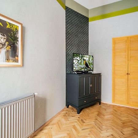 Апартаменти 3Bdr Oasis In The Heart Of Прага Екстер'єр фото