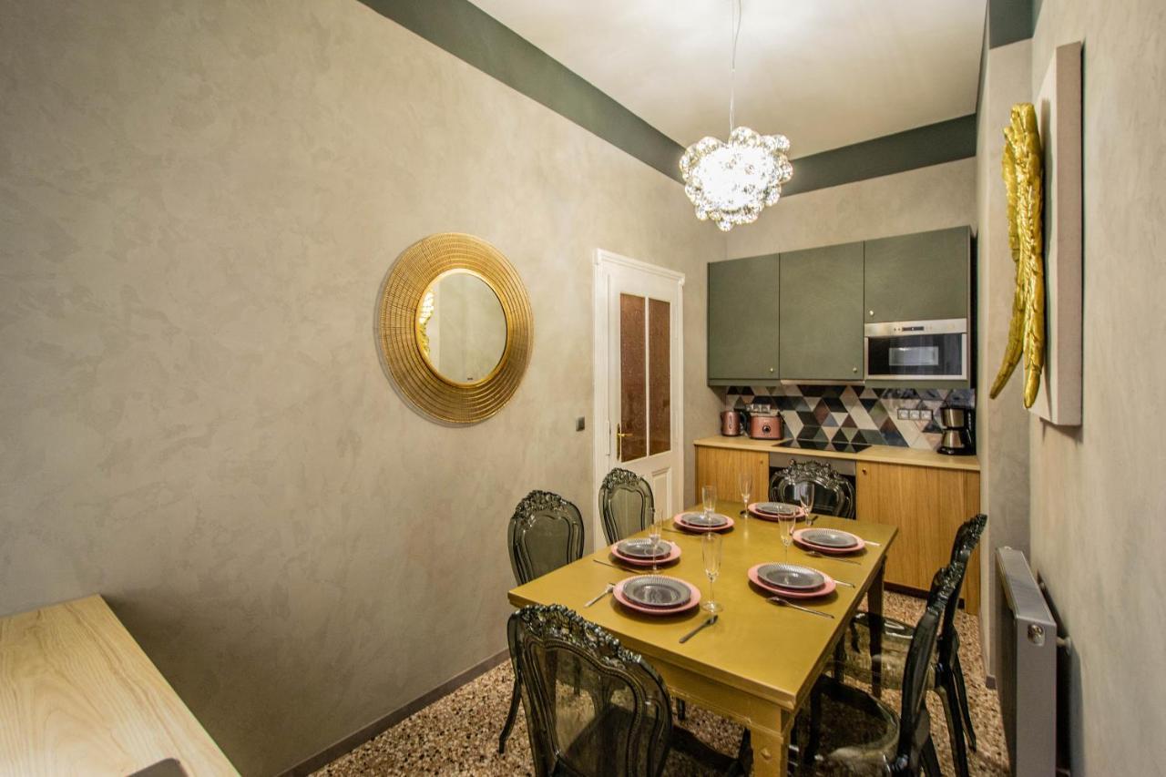 Апартаменти 3Bdr Oasis In The Heart Of Прага Екстер'єр фото